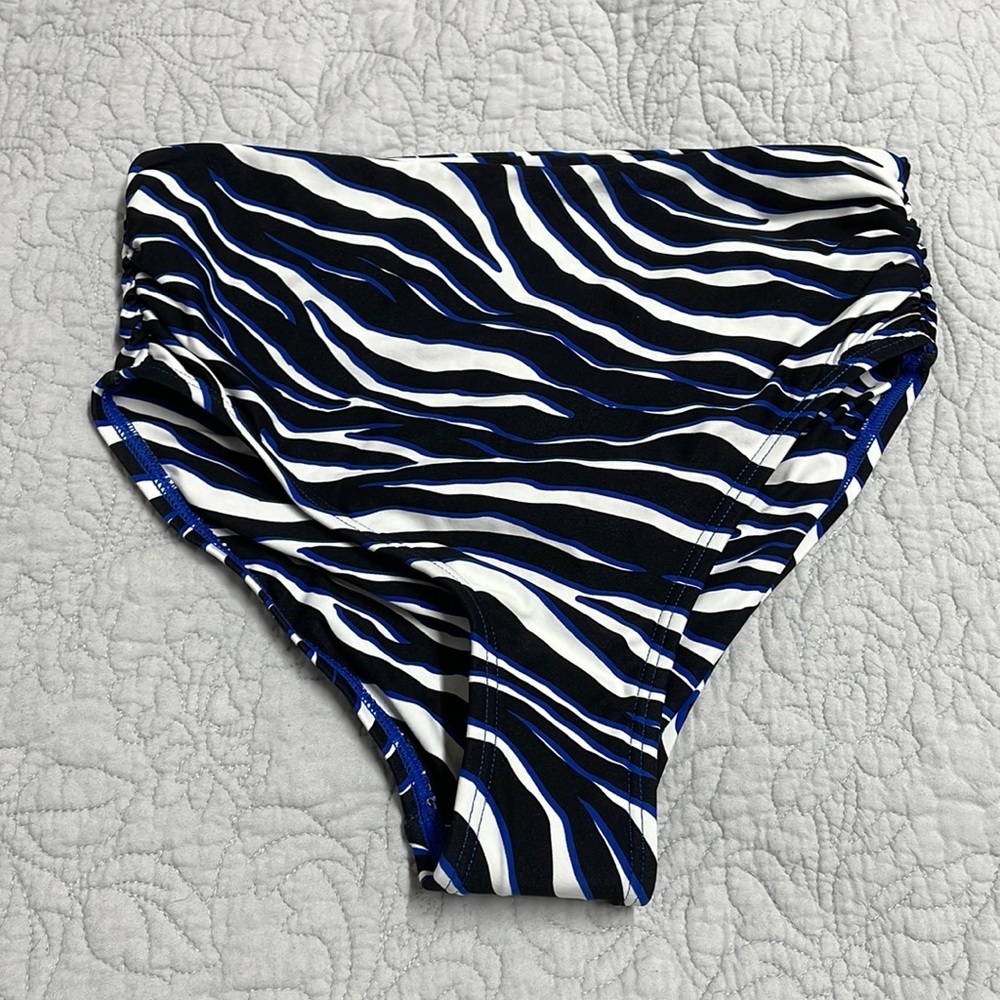 S NWOT Carmen Marc Valvo Swim Bottom E05‎ 6489